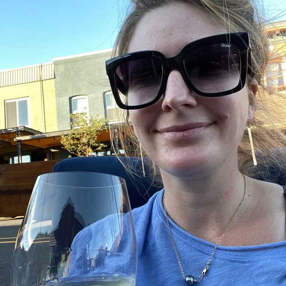 Meet your Posher, Lily - Picture 1 of 1